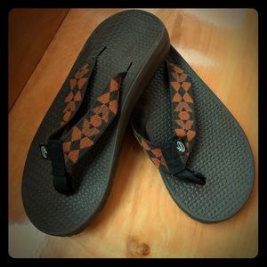 Chaco flip flops